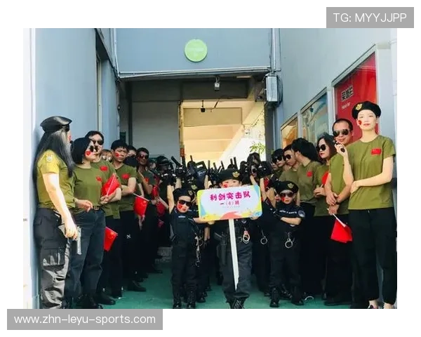 战队推出文化纪念册记录每一位选手的足迹，战队文化要如何写